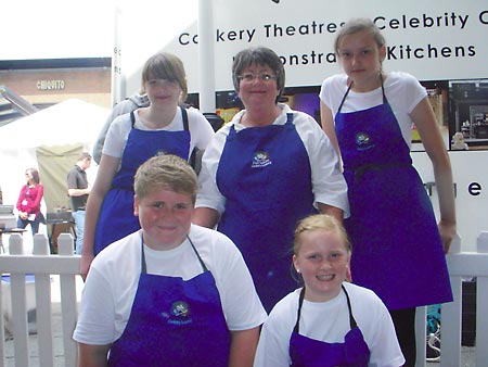 students of the Four Seasons Children's Cookery Academy